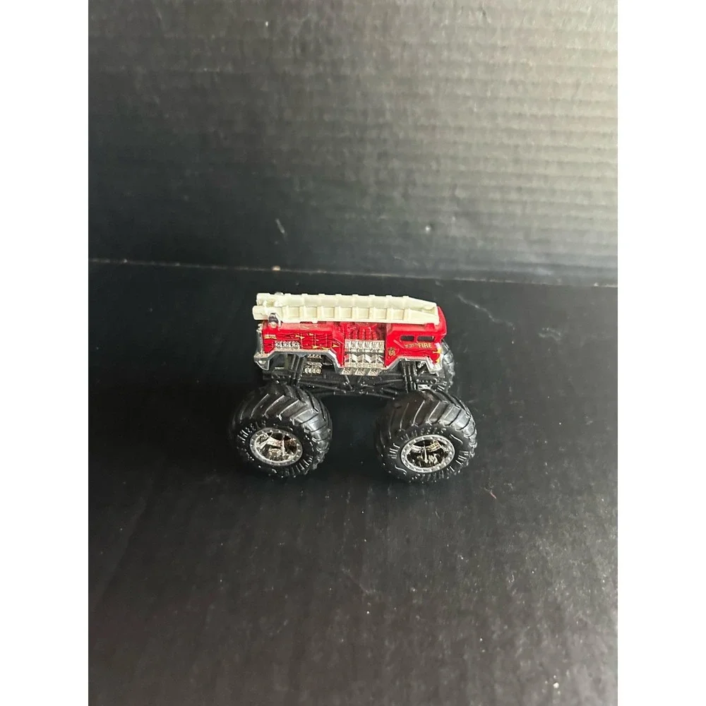 Hot Wheels Monster Trucks 5 Alarm Fire Truck Red 1:64 Used